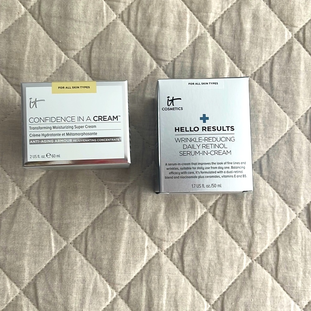 It cosmetic skincare bundle